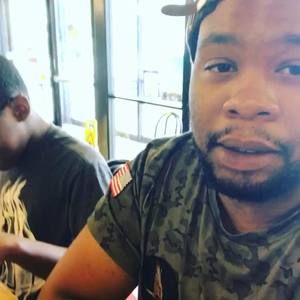 Meet your Posher, Dedrick